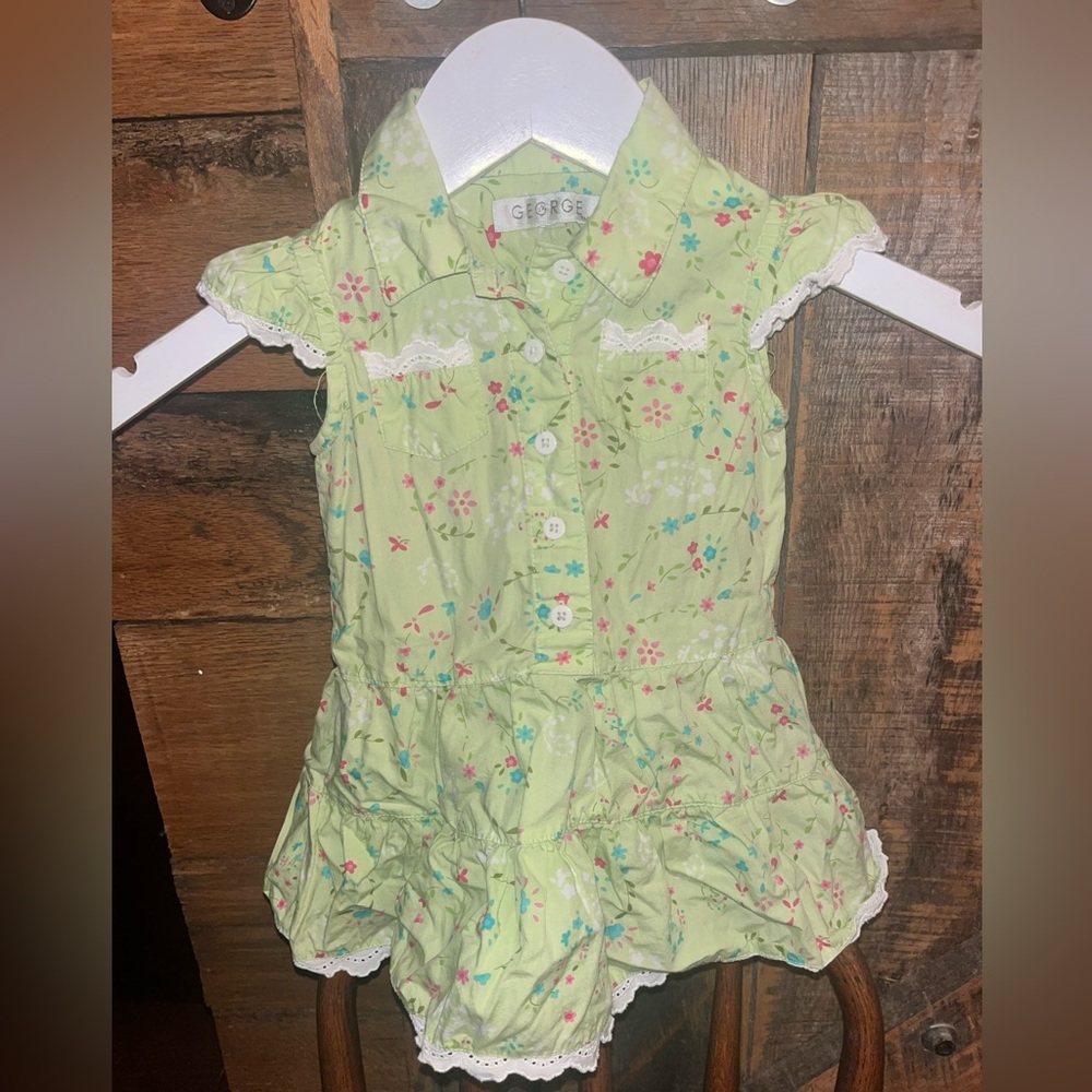 Girls 2t vintage dresses.